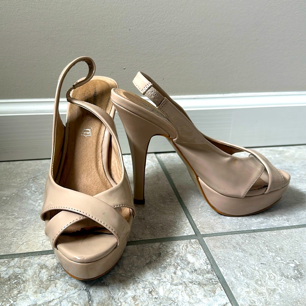 Aldo Peep toe heels